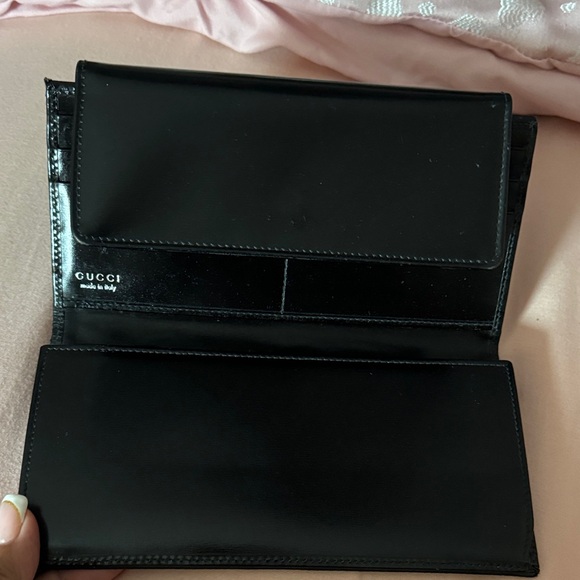 Gucci Black Monogram Wallet - Picture 2 of 10